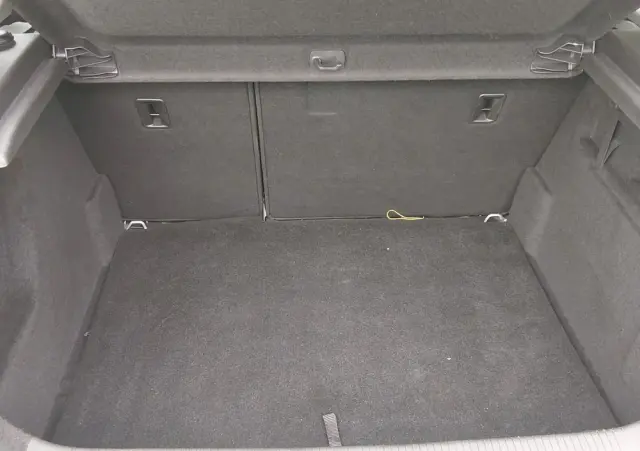 OPEL Astra 1.6 Automatik Cosmo