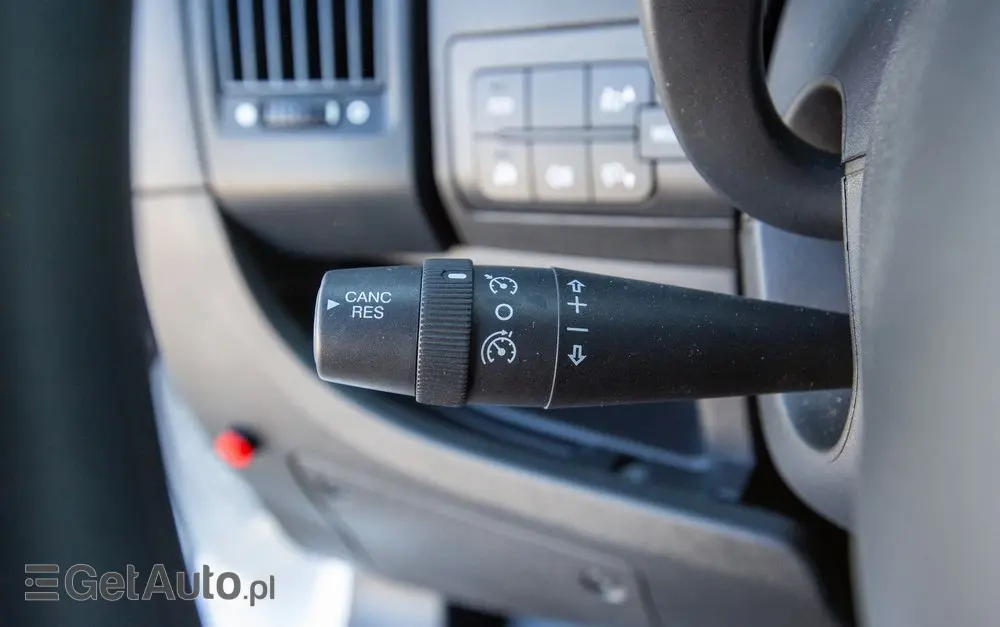 FIAT Ducato 2.3 KONTENER + WINDA dHollandia 750kg 