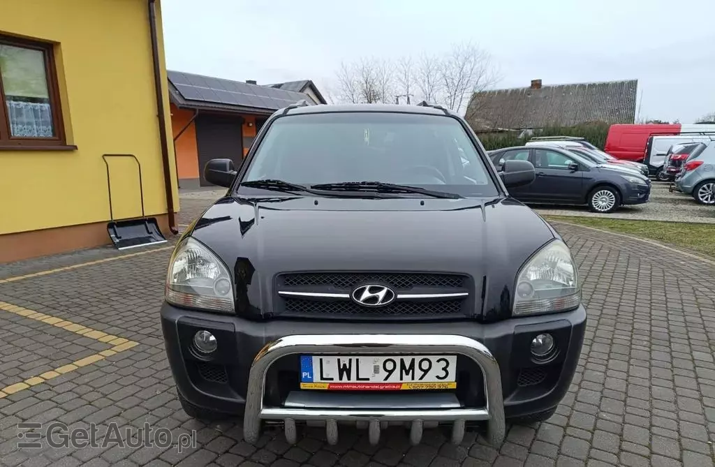 HYUNDAI Tucson 