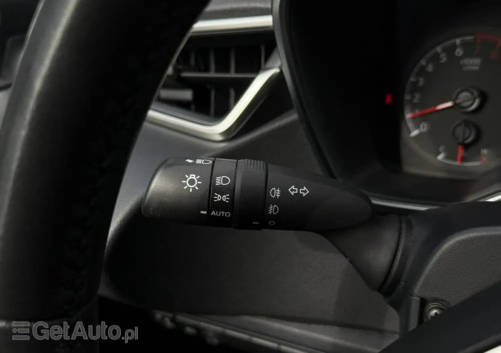 TOYOTA Corolla 1.5 Comfort
