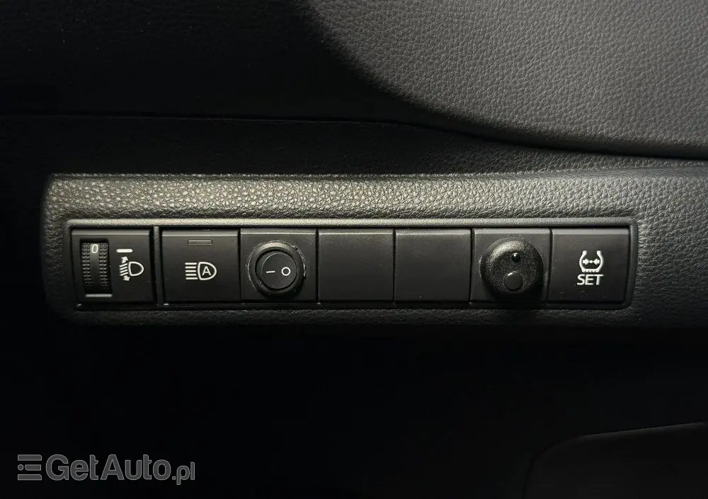 TOYOTA Corolla 1.5 Comfort