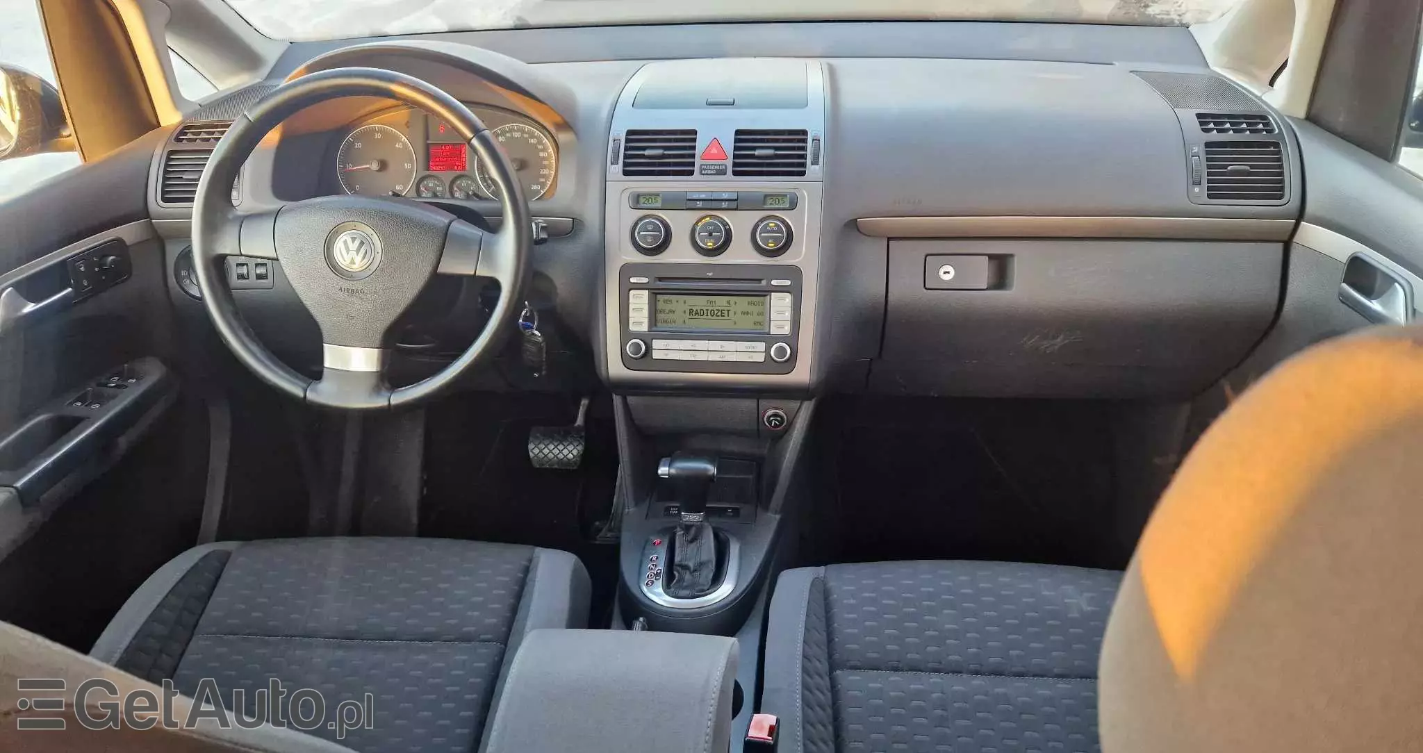 VOLKSWAGEN Touran 2.0 TDI Trendline DSG