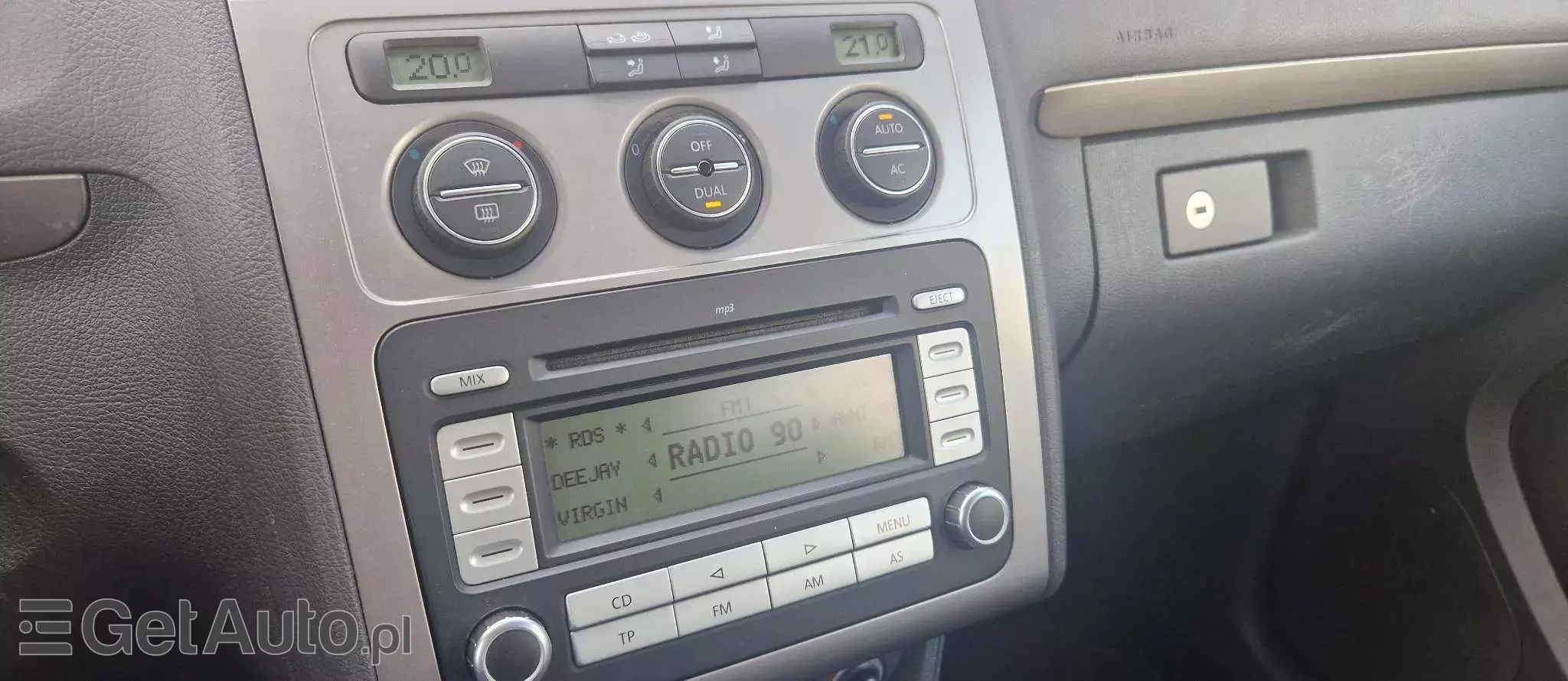 VOLKSWAGEN Touran 2.0 TDI Trendline DSG