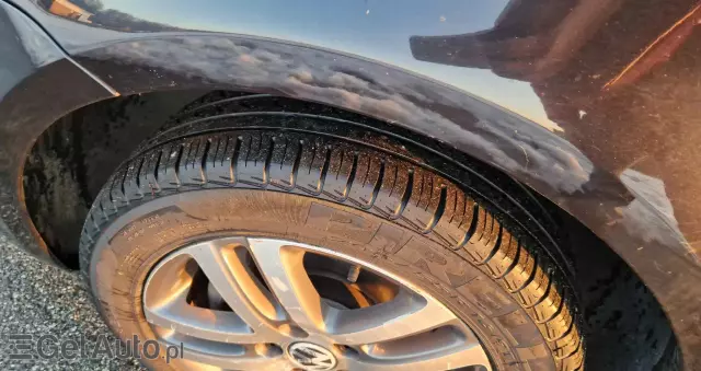 VOLKSWAGEN Touran 2.0 TDI Trendline DSG