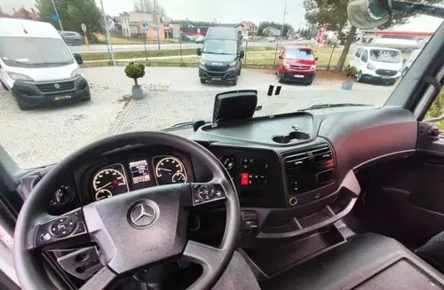 MERCEDES-BENZ Atego 