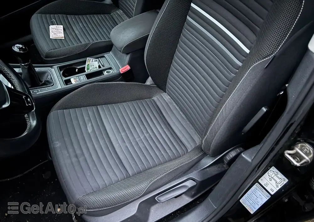 VOLKSWAGEN Golf 1.2 TSI BlueMotion Technology Cup