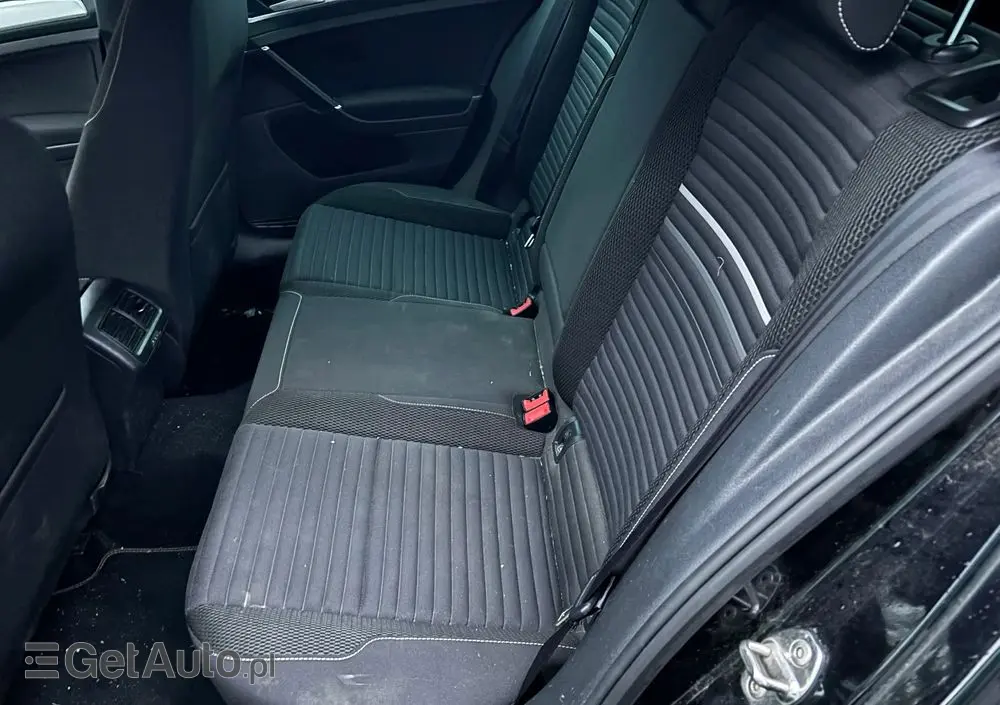 VOLKSWAGEN Golf 1.2 TSI BlueMotion Technology Cup