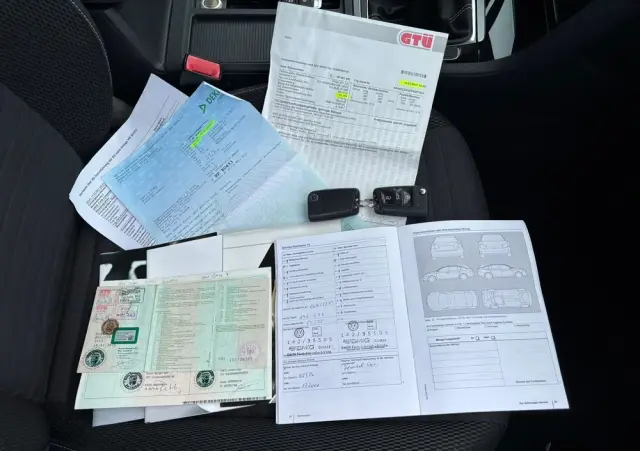VOLKSWAGEN Golf 1.2 TSI BlueMotion Technology Cup