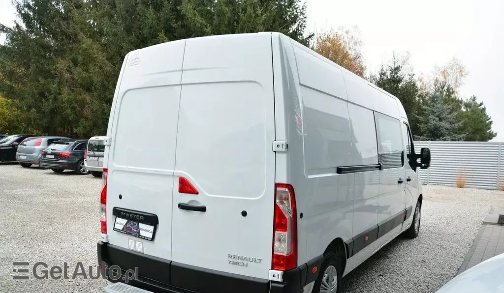 RENAULT Master 