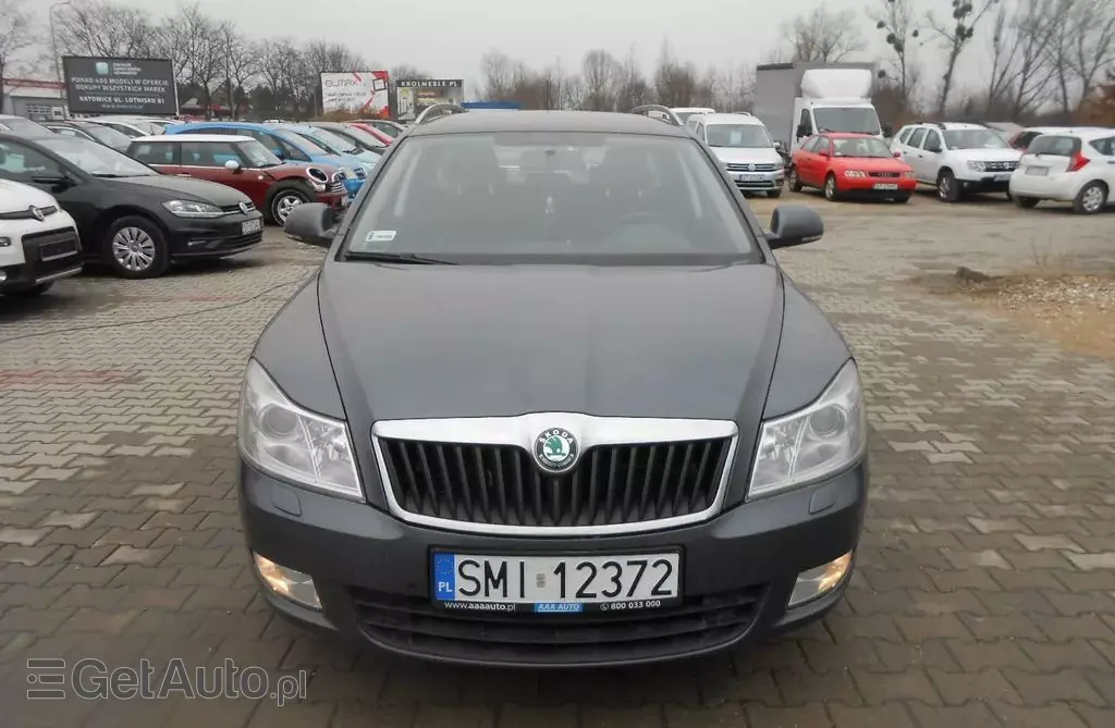 SKODA Octavia 