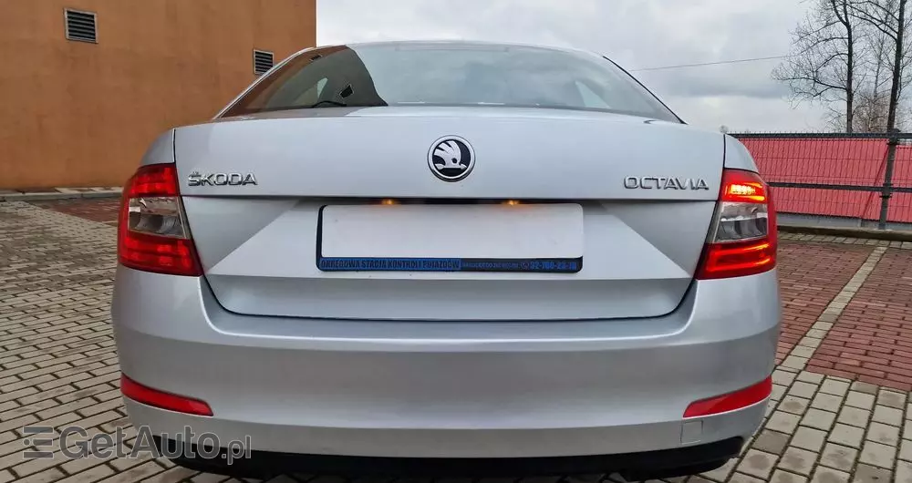 SKODA Octavia 1.6 TDI Elegance