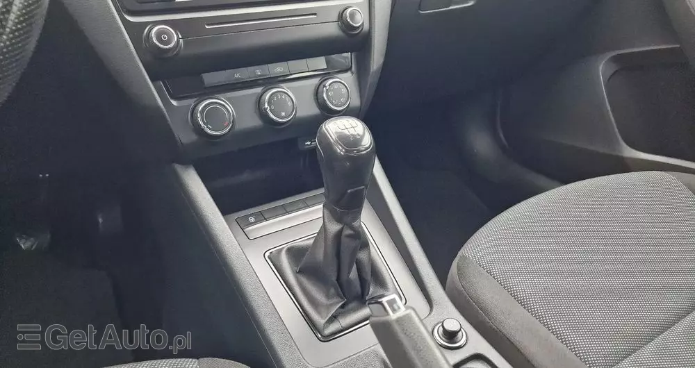 SKODA Octavia 1.6 TDI Elegance