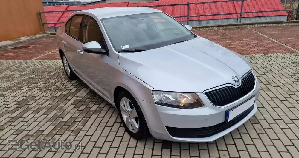 SKODA Octavia 1.6 TDI Elegance