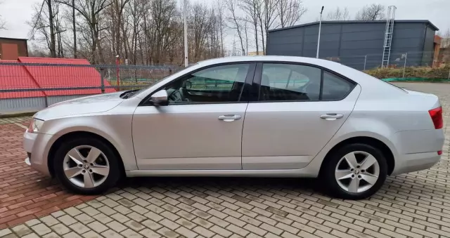 SKODA Octavia 1.6 TDI Elegance