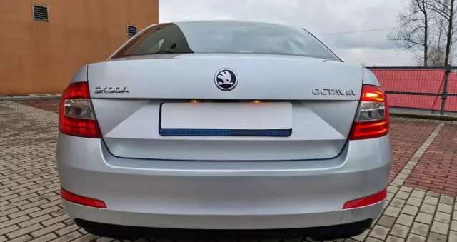 SKODA Octavia 1.6 TDI Elegance