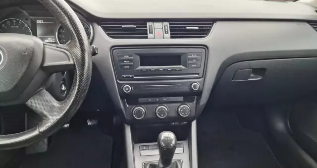 SKODA Octavia 1.6 TDI Elegance