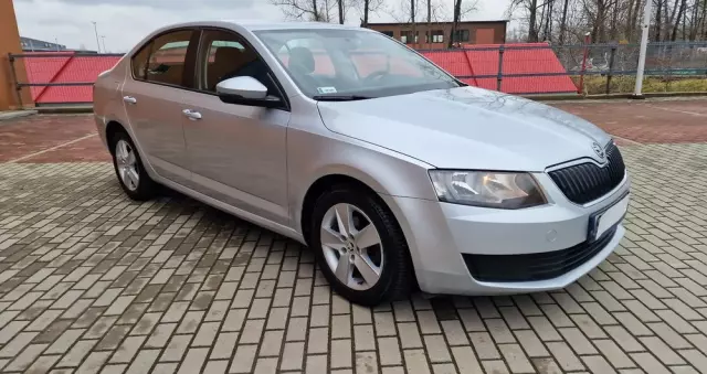 SKODA Octavia 1.6 TDI Elegance