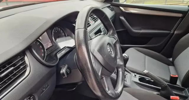 SKODA Octavia 1.6 TDI Elegance