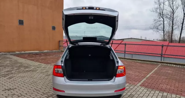 SKODA Octavia 1.6 TDI Elegance
