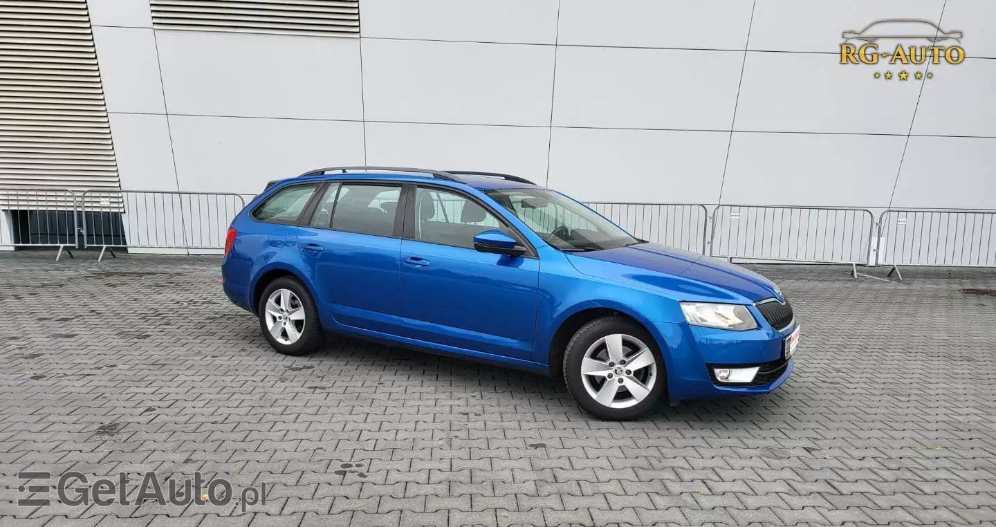 SKODA Octavia 