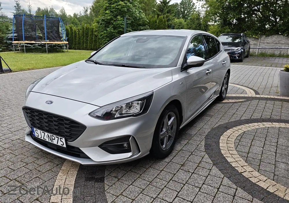 FORD Focus 1.0 EcoBoost mHEV ST-Line X