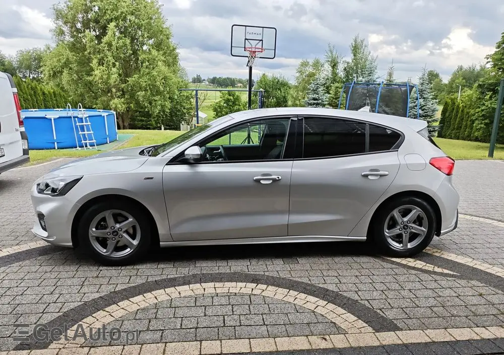 FORD Focus 1.0 EcoBoost mHEV ST-Line X