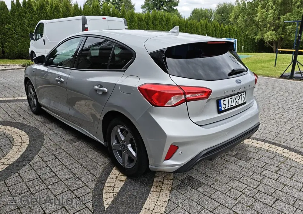 FORD Focus 1.0 EcoBoost mHEV ST-Line X
