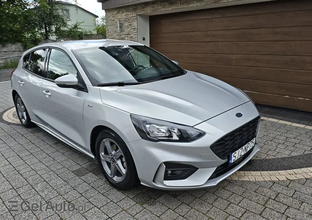 FORD Focus 1.0 EcoBoost mHEV ST-Line X