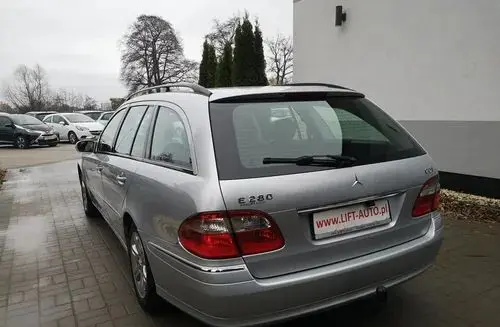MERCEDES-BENZ Klasa E 