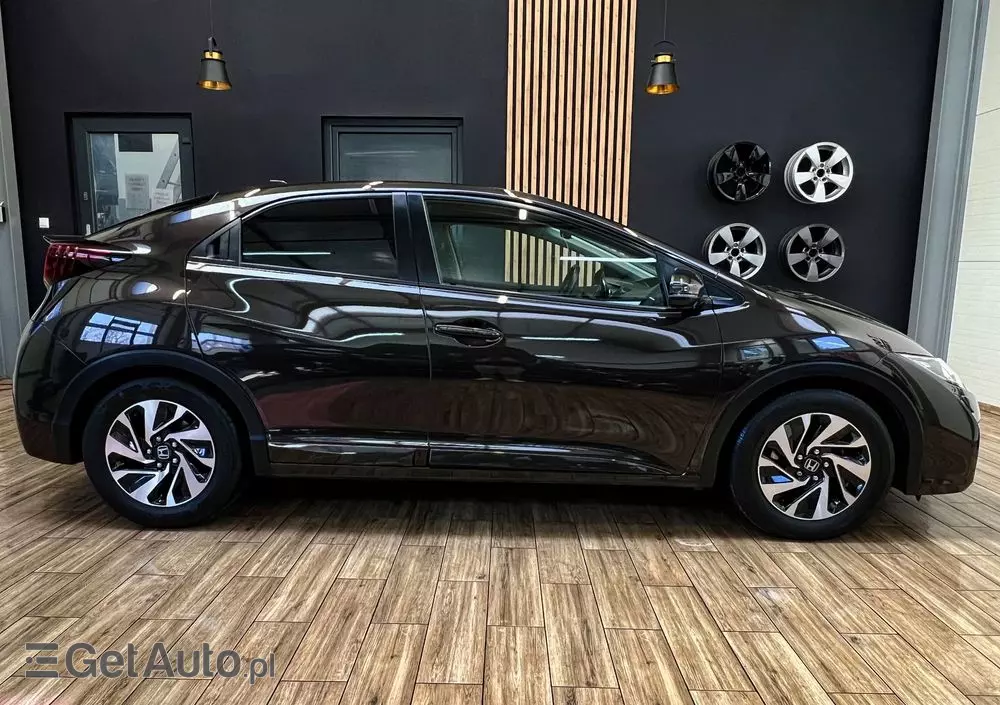 HONDA Civic 1.8 i-VTEC Automatik Elegance