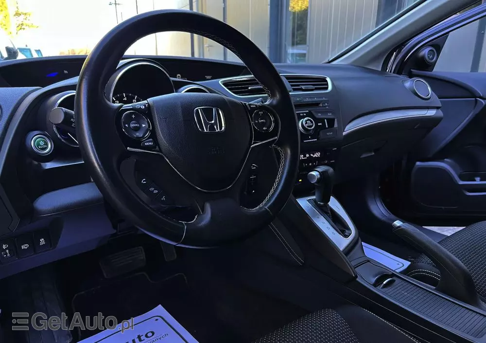 HONDA Civic 1.8 i-VTEC Automatik Elegance