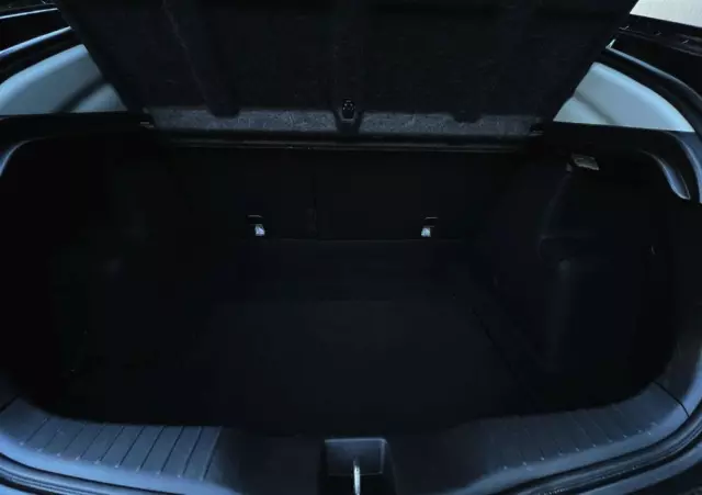 HONDA Civic 1.8 i-VTEC Automatik Elegance