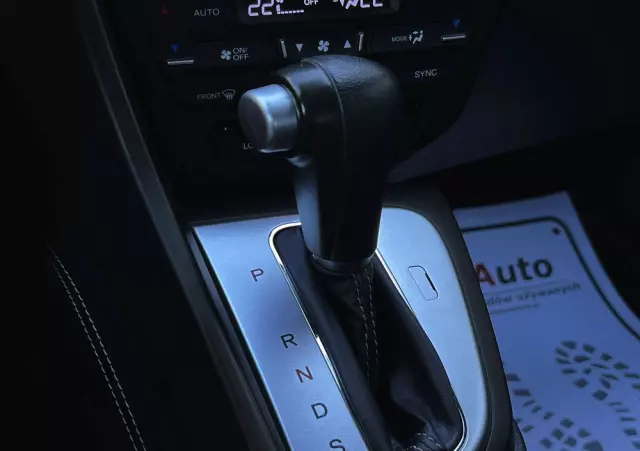 HONDA Civic 1.8 i-VTEC Automatik Elegance