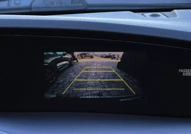 HONDA Civic 1.8 i-VTEC Automatik Elegance