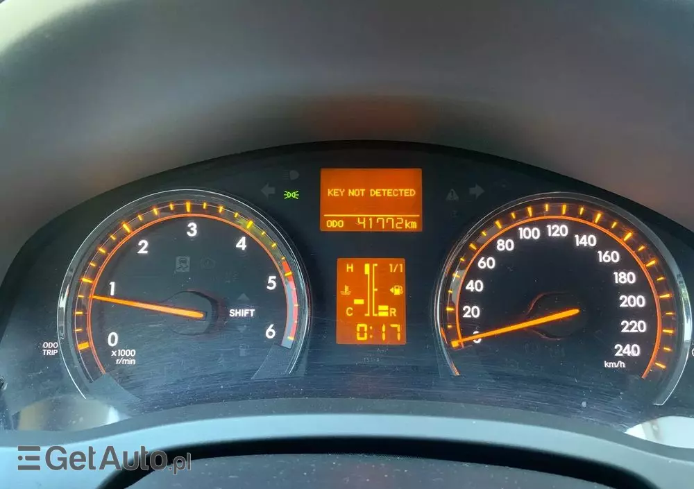 TOYOTA Avensis 2.2 D-4D Platinium