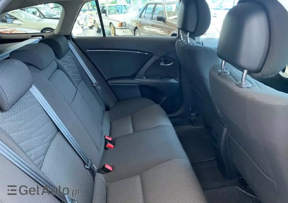 TOYOTA Avensis 2.2 D-4D Platinium