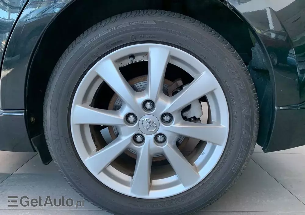 TOYOTA Avensis 2.2 D-4D Platinium