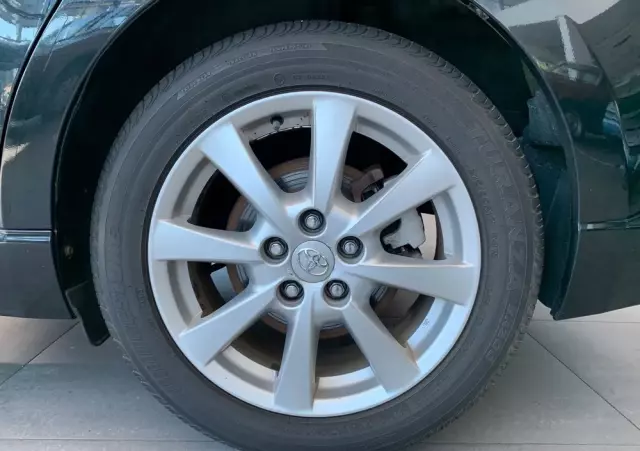 TOYOTA Avensis 2.2 D-4D Platinium