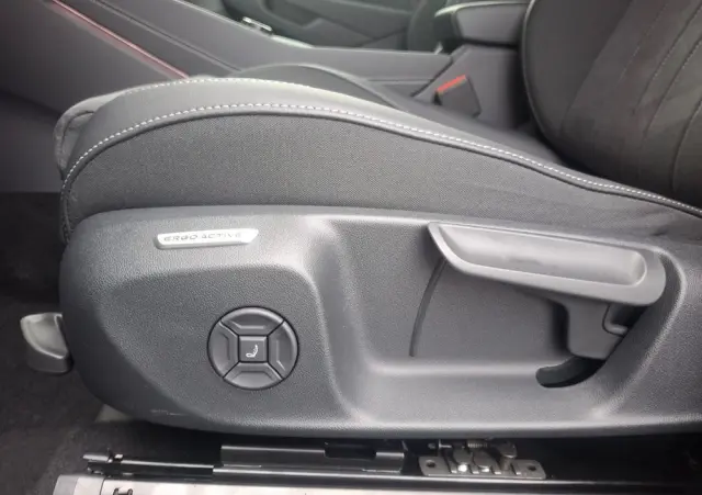 VOLKSWAGEN T-Roc 1.5 TSI Style DSG