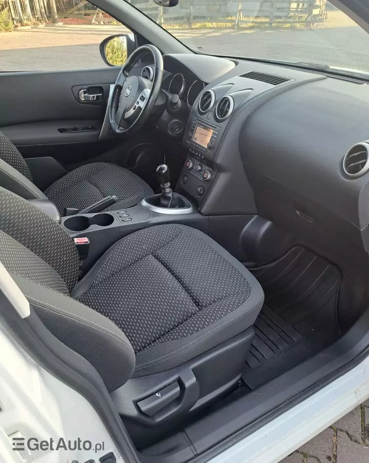 NISSAN Qashqai+2 2.0 Tekna Premium