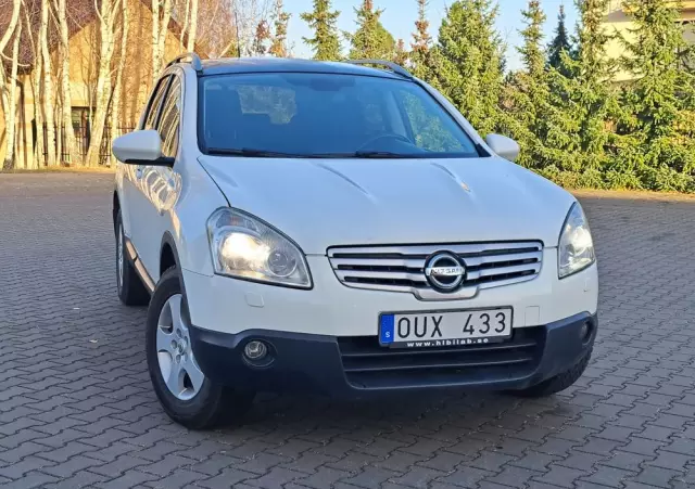 NISSAN Qashqai+2 2.0 Tekna Premium