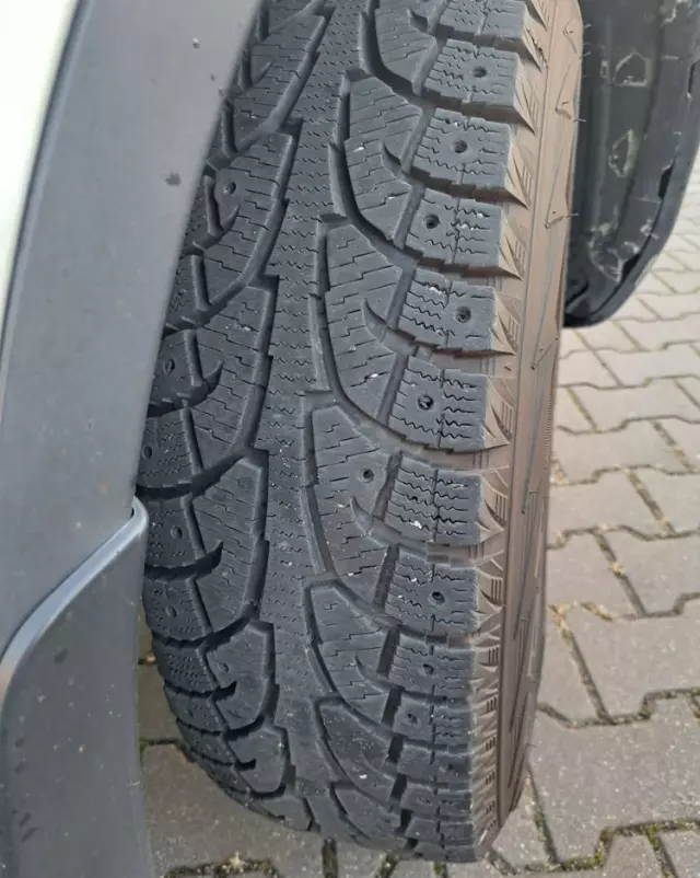 NISSAN Qashqai+2 2.0 Tekna Premium