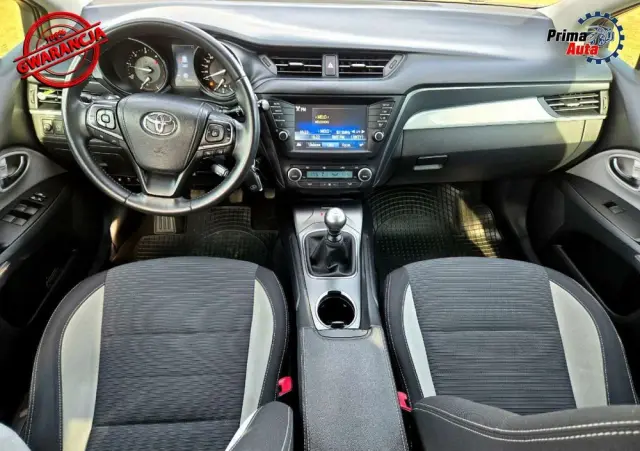 TOYOTA Avensis 2.0 D-4D Active Business