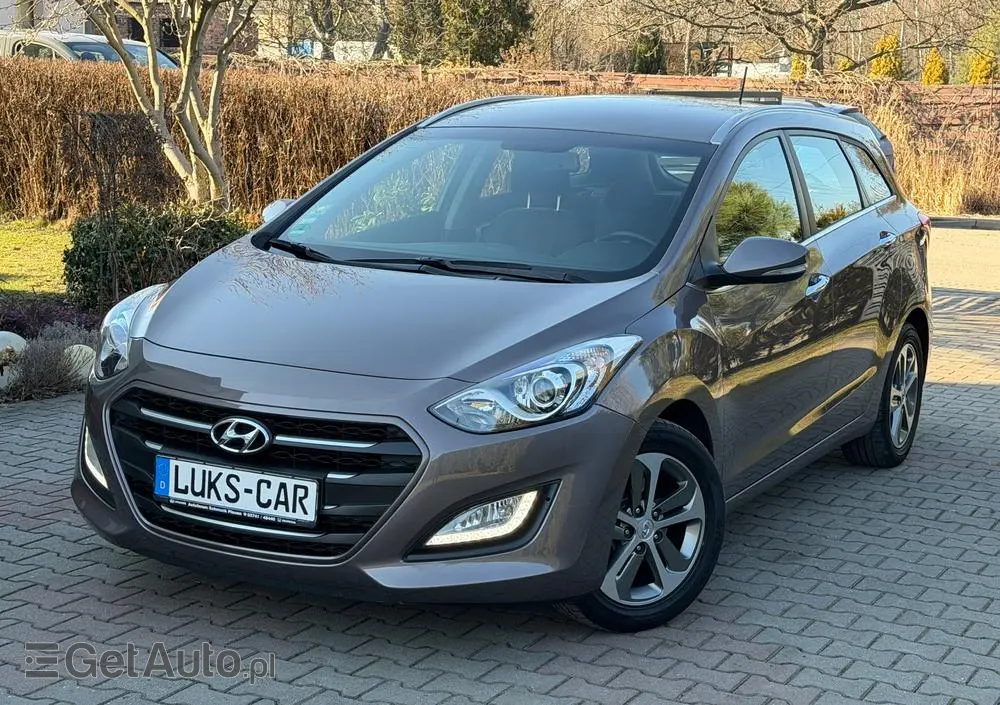 HYUNDAI I30 Blue Kombi 1.4 YES Gold