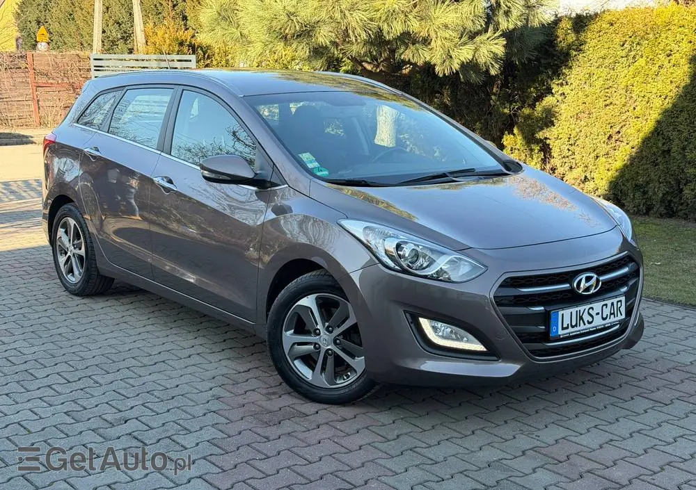 HYUNDAI I30 Blue Kombi 1.4 YES Gold