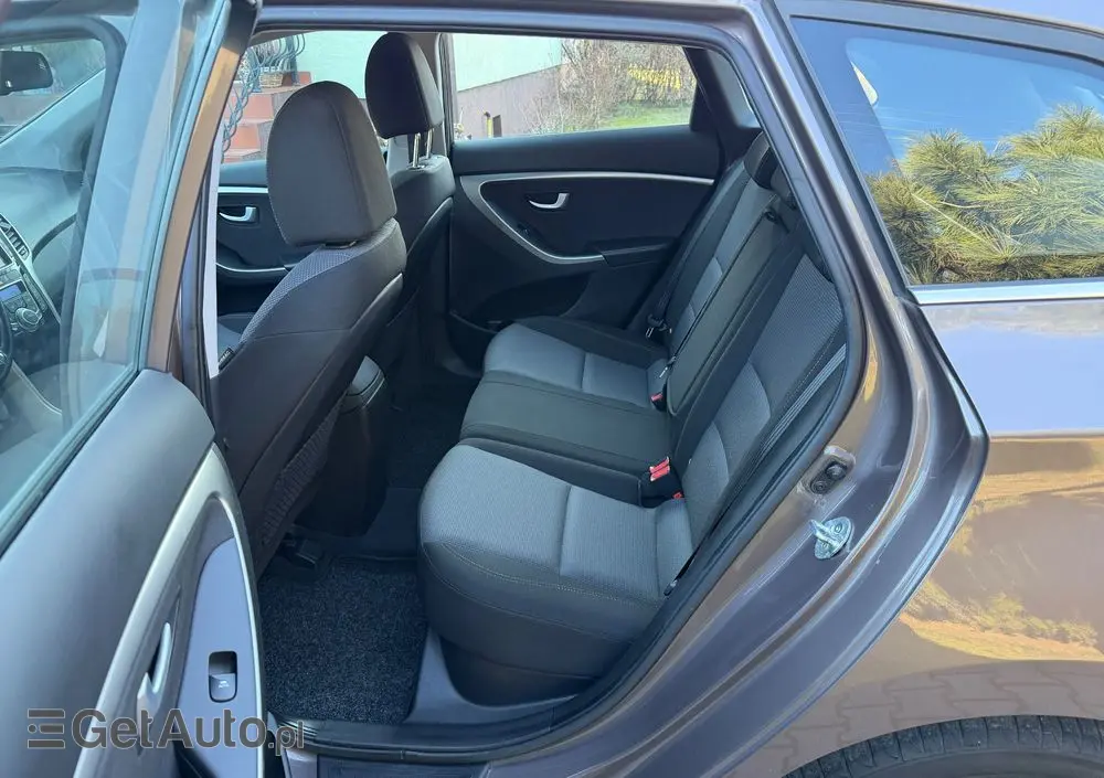 HYUNDAI I30 Blue Kombi 1.4 YES Gold