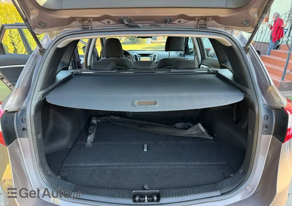 HYUNDAI I30 Blue Kombi 1.4 YES Gold