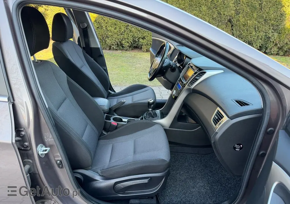 HYUNDAI I30 Blue Kombi 1.4 YES Gold