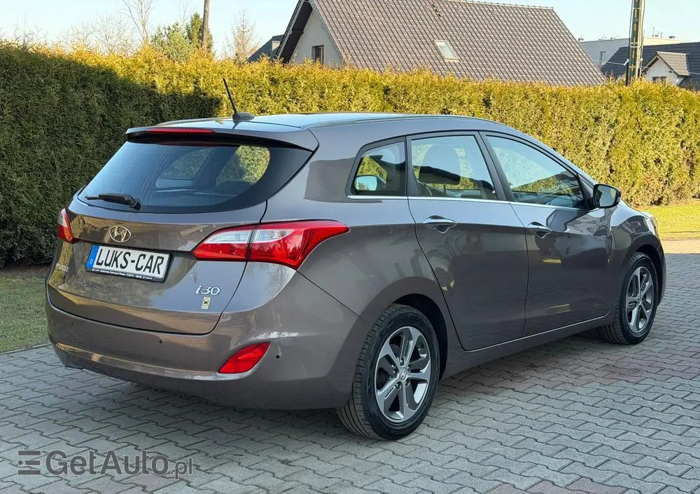 HYUNDAI I30 Blue Kombi 1.4 YES Gold