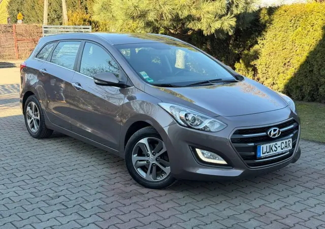 HYUNDAI I30 Blue Kombi 1.4 YES Gold